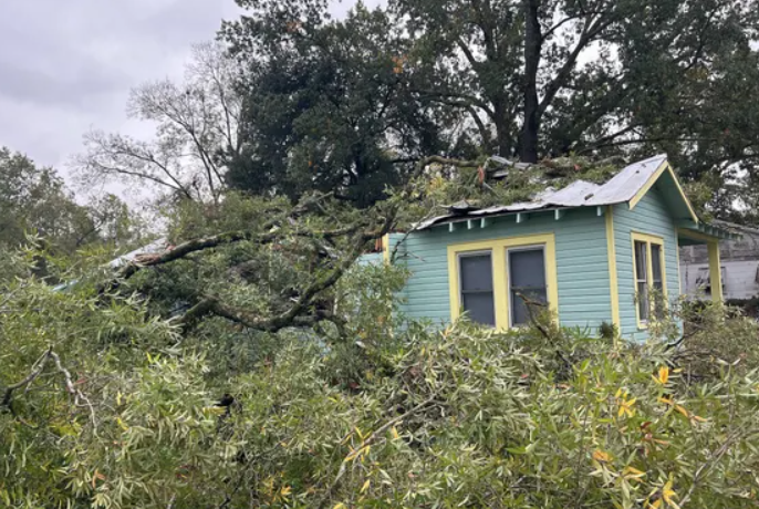 Image depicting tornado damage